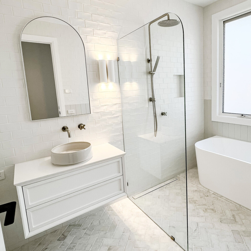 the-style-haus-white-arch-wall-mirror-h960-x-w560mm.jpg